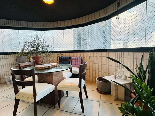 Apartamento com 216m² 5 quartos e 5 banheiros, à venda, no bairro Monteiro em Recife