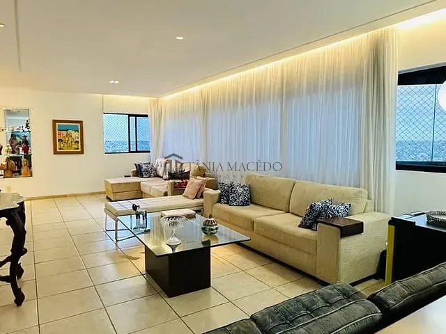 Apartamento com 216m² 5 quartos e 5 banheiros, à venda, no bairro Monteiro em Recife