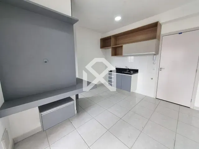 Apartamento 1 quarto e 1 banheiro, à venda, no bairro Vila Invernada em São Paulo