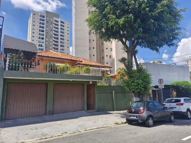 Casa com 384m² 2 quartos e 2 banheiros, à venda, no bairro Vila Yara em Osasco
