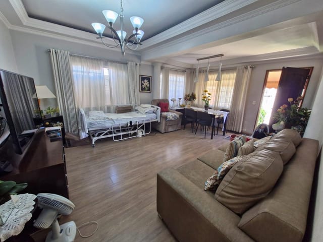 Casa com 384m² 2 quartos e 2 banheiros, à venda, no bairro Vila Yara em Osasco
