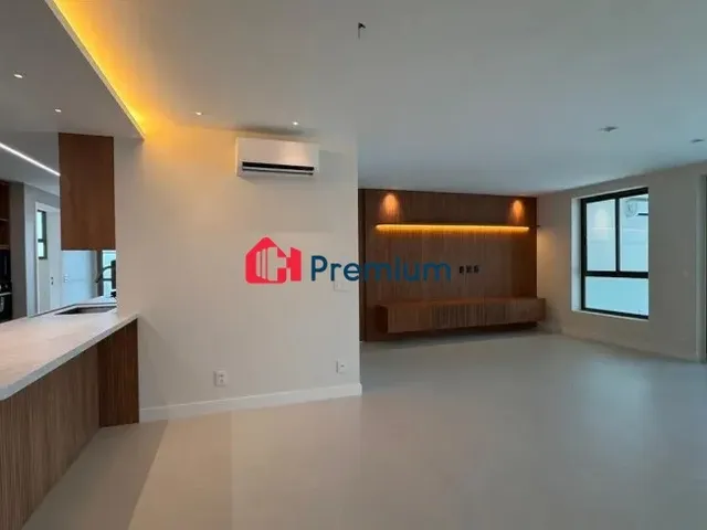 Apartamento 4 quartos e 3 banheiros, à venda, no bairro Barra da Tijuca em Rio de Janeiro