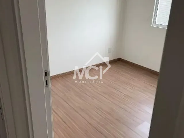 Apartamento 2 quartos e 1 banheiro, à venda, no bairro Fragata em Pelotas