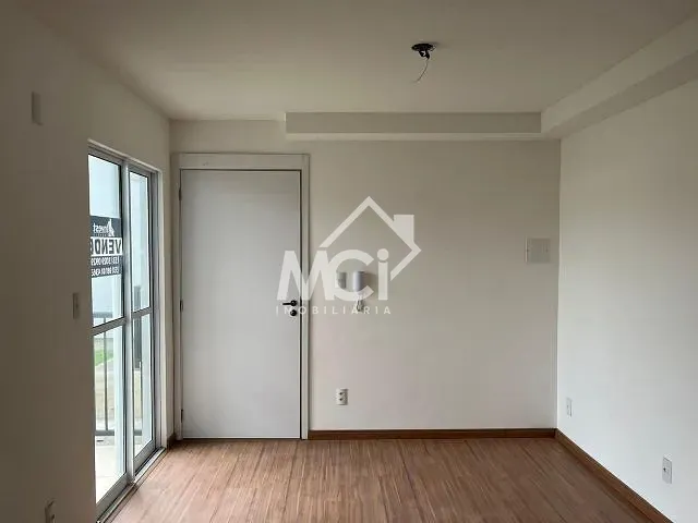 Apartamento 2 quartos e 1 banheiro, à venda, no bairro Fragata em Pelotas