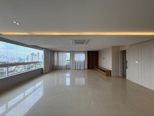 Apartamento com 218m² 3 quartos e 5 banheiros, à venda, no bairro Setor Marista em Goiânia