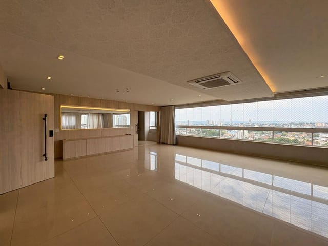 Apartamento com 218m² 3 quartos e 5 banheiros, à venda, no bairro Setor Marista em Goiânia