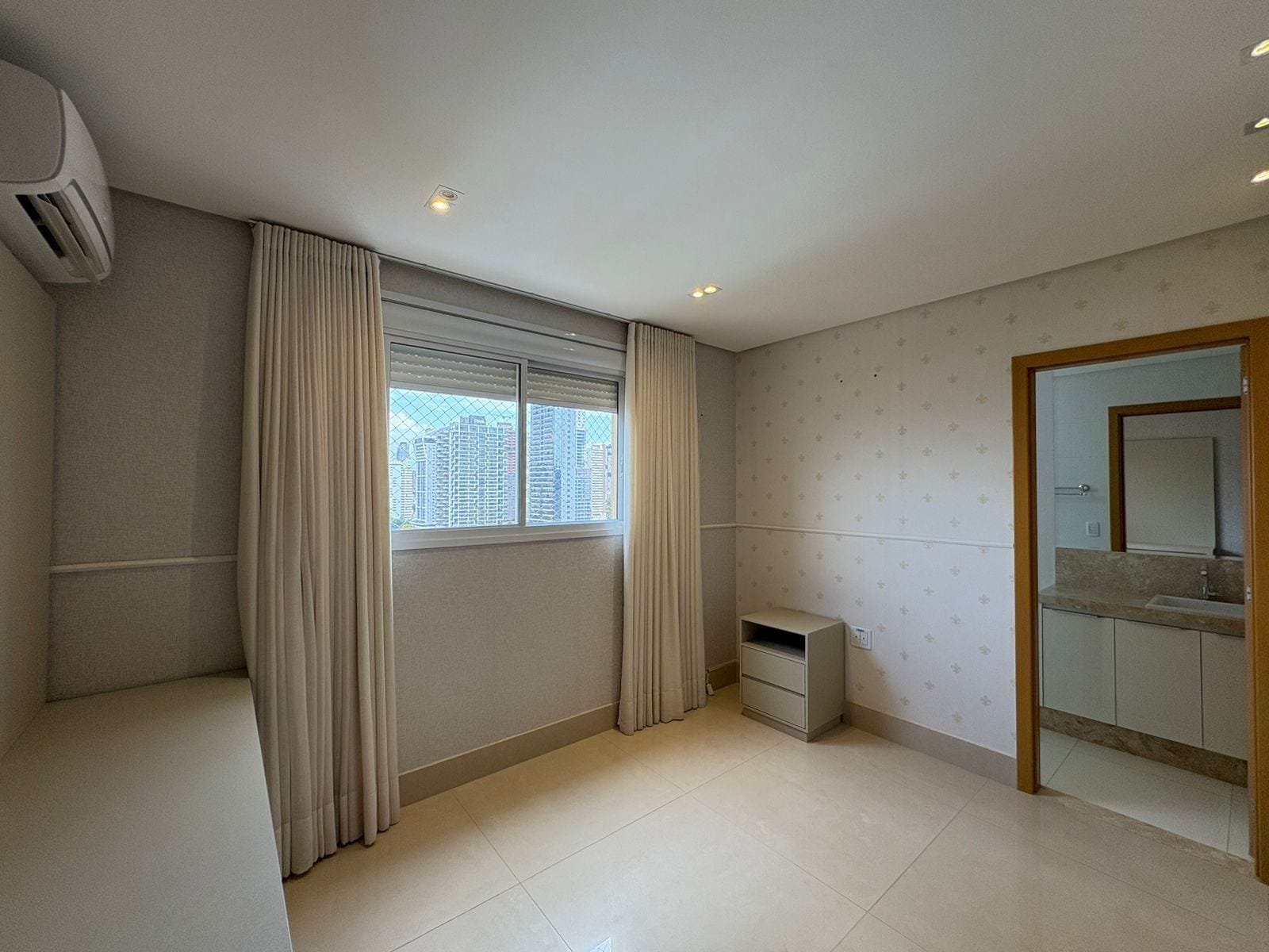 Apartamento, 3 quartos, 218 m² - Foto 31