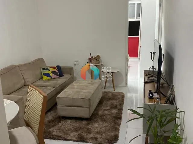 Apartamento com 42m² 1 quarto e 1 banheiro, à venda, no bairro Copacabana em Rio de Janeiro