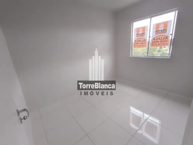 Apartamento com 52m² 2 quartos e 1 banheiro, para alugar, no bairro Uvaranas em Ponta Grossa