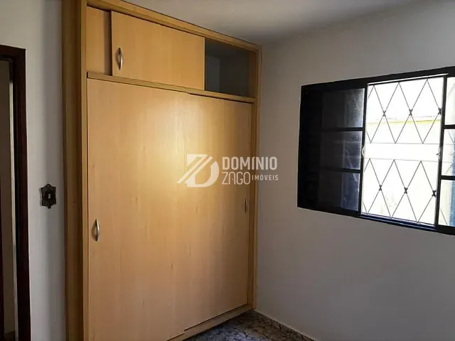 Apartamento com 63m² 3 quartos e 1 banheiro, à venda, no bairro São Benedito em Uberaba