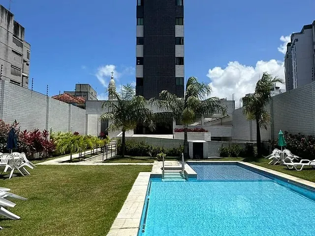 Apartamento com 230m² 5 quartos e 4 banheiros, à venda, no bairro Boa Vista em Recife