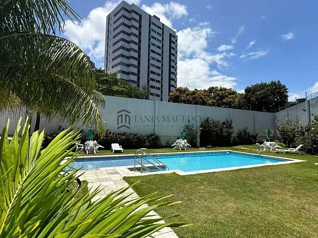 Apartamento com 230m² 5 quartos e 4 banheiros, à venda, no bairro Boa Vista em Recife