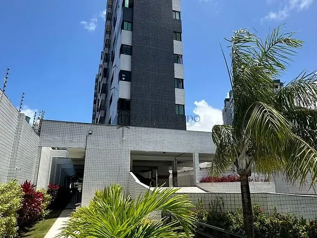 Apartamento com 230m² 5 quartos e 4 banheiros, à venda, no bairro Boa Vista em Recife