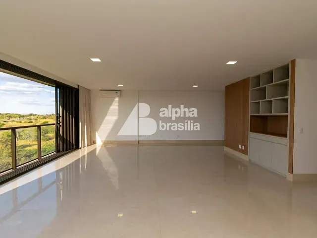 Apartamento com 262m² 4 quartos e 6 banheiros, para alugar, no bairro Setor Sudoeste em Brasília