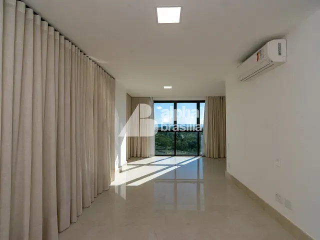 Apartamento com 262m² 4 quartos e 6 banheiros, para alugar, no bairro Setor Sudoeste em Brasília