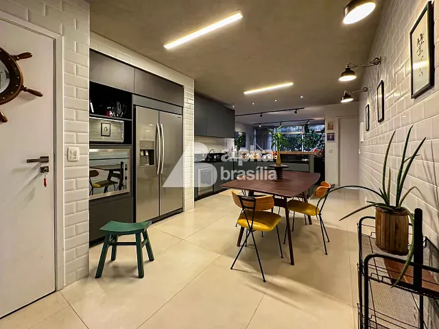 Apartamento com 119m² 3 quartos e 3 banheiros, à venda, no bairro Asa Sul em Brasília