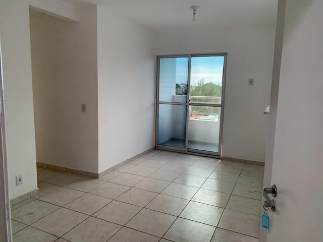 Apartamento 2 quartos e 2 banheiros, para alugar, no bairro Granja dos Cavaleiros em Macaé