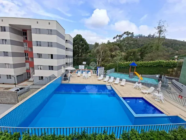 Apartamento 2 quartos e 1 banheiro, à venda, no bairro Cascata do Imbuí em Teresópolis