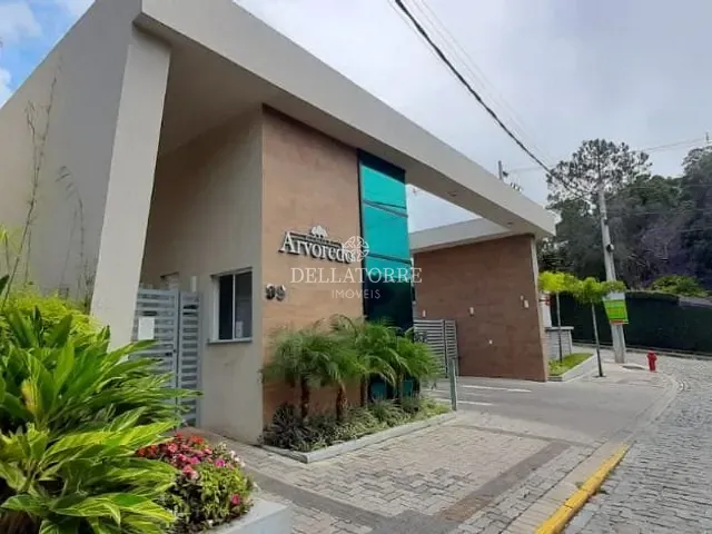 Apartamento 2 quartos e 1 banheiro, à venda, no bairro Cascata do Imbuí em Teresópolis