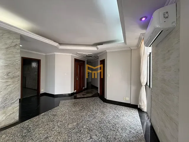 Apartamento 4 quartos e 5 banheiros, à venda, no bairro Umarizal em Belém