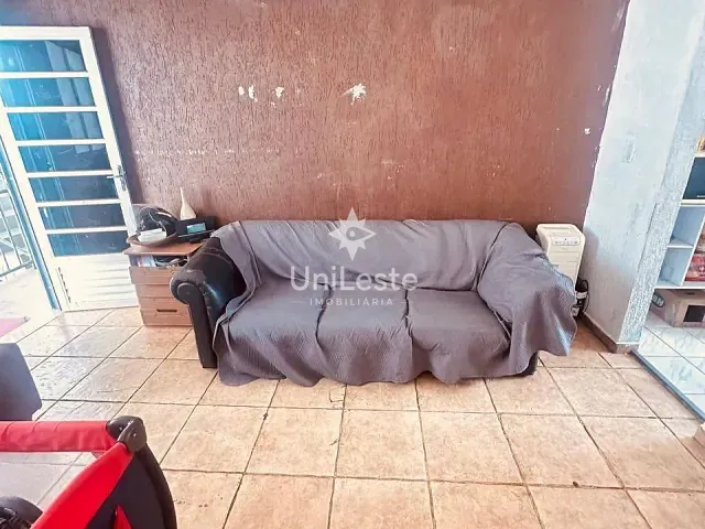 Apartamento 2 quartos e 1 banheiro, à venda, no bairro Vitória em Belo Horizonte