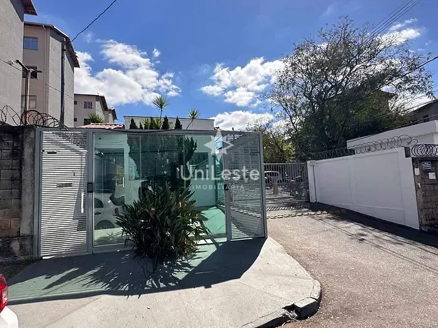 Apartamento 2 quartos e 1 banheiro, à venda, no bairro Vitória em Belo Horizonte