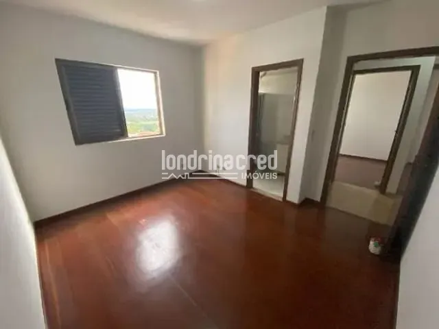Apartamento 3 quartos e 2 banheiros, à venda, no bairro Centro em Arapongas