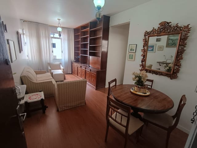 Apartamento com 89m² 2 quartos e 1 banheiro, à venda, no bairro Liberdade em São Paulo