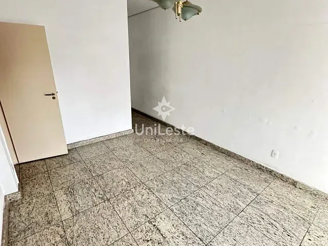 Apartamento 3 quartos e 2 banheiros, à venda, no bairro Barro Preto em Belo Horizonte