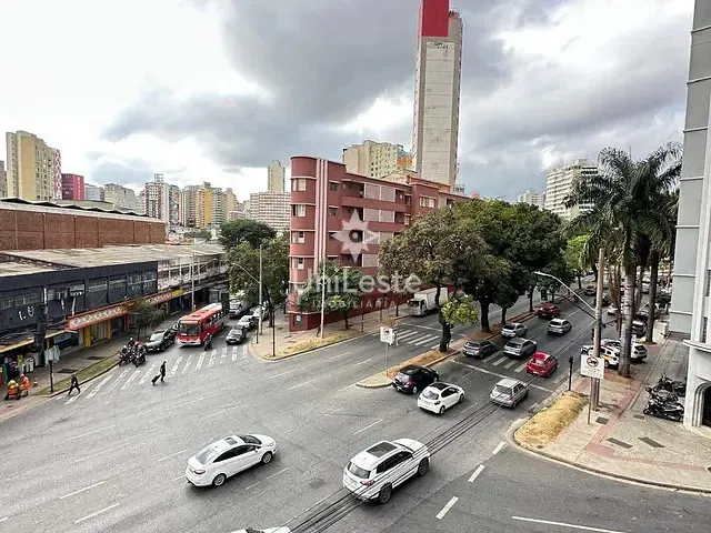Apartamento 3 quartos e 2 banheiros, à venda, no bairro Barro Preto em Belo Horizonte