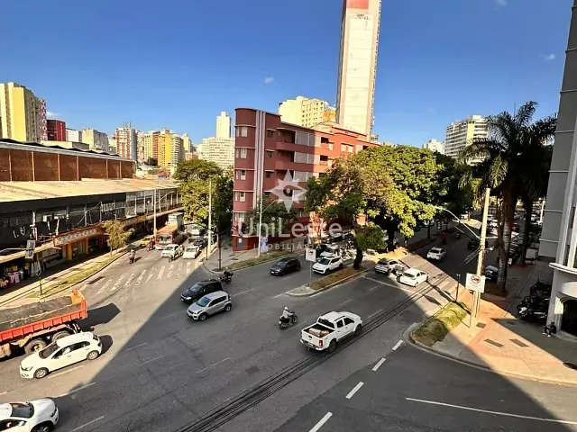 Apartamento 3 quartos e 2 banheiros, à venda, no bairro Barro Preto em Belo Horizonte