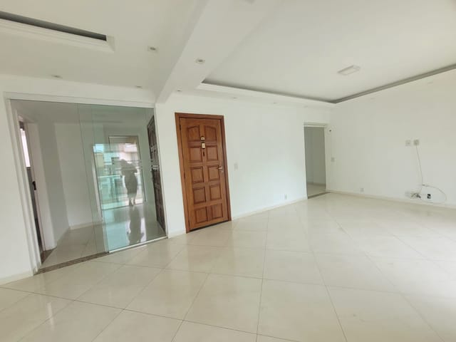 Apartamento com 130m² 3 quartos e 4 banheiros, à venda, no bairro Vila Valqueire em Rio de Janeiro