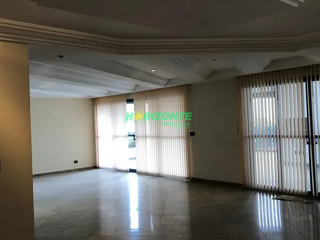 Apartamento com 350m² 4 quartos e 5 banheiros, à venda, no bairro Vila Adyana em São José dos Campos