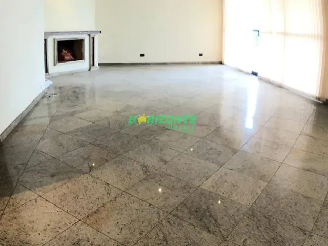 Apartamento com 350m² 4 quartos e 5 banheiros, à venda, no bairro Vila Adyana em São José dos Campos