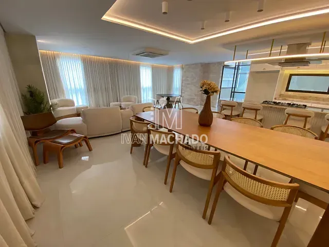 Apartamento com 385m² 4 quartos e 6 banheiros, à venda, no bairro Praia do Canto em Vitória