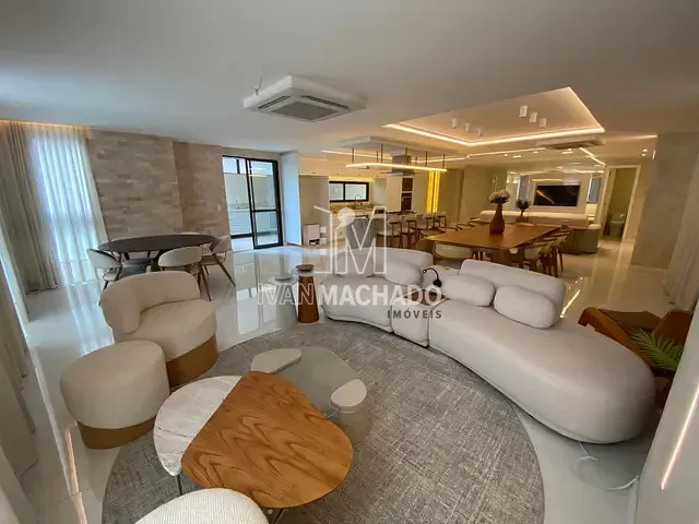 Apartamento com 385m² 4 quartos e 6 banheiros, à venda, no bairro Praia do Canto em Vitória