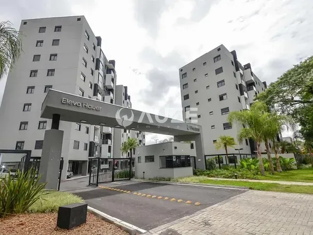 Apartamento com 54m² 3 quartos e 1 banheiro, à venda, no bairro Hauer em Curitiba