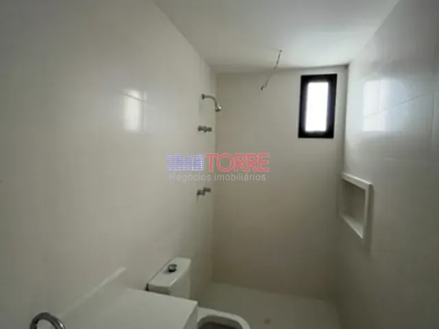 Apartamento 3 quartos e 4 banheiros, à venda, no bairro Nossa Senhora da Vitória em Ilhéus