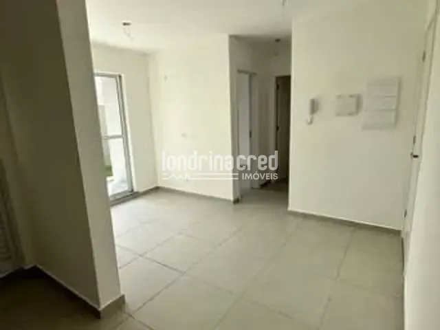 Apartamento 2 quartos e 2 banheiros, à venda, no bairro Parque Jamaica em Londrina