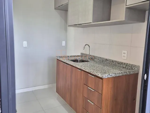 Apartamento 3 quartos e 2 banheiros, à venda, no bairro Vila Anastácio em São Paulo