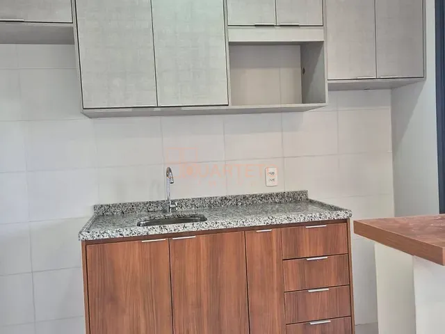 Apartamento 3 quartos e 2 banheiros, à venda, no bairro Vila Anastácio em São Paulo