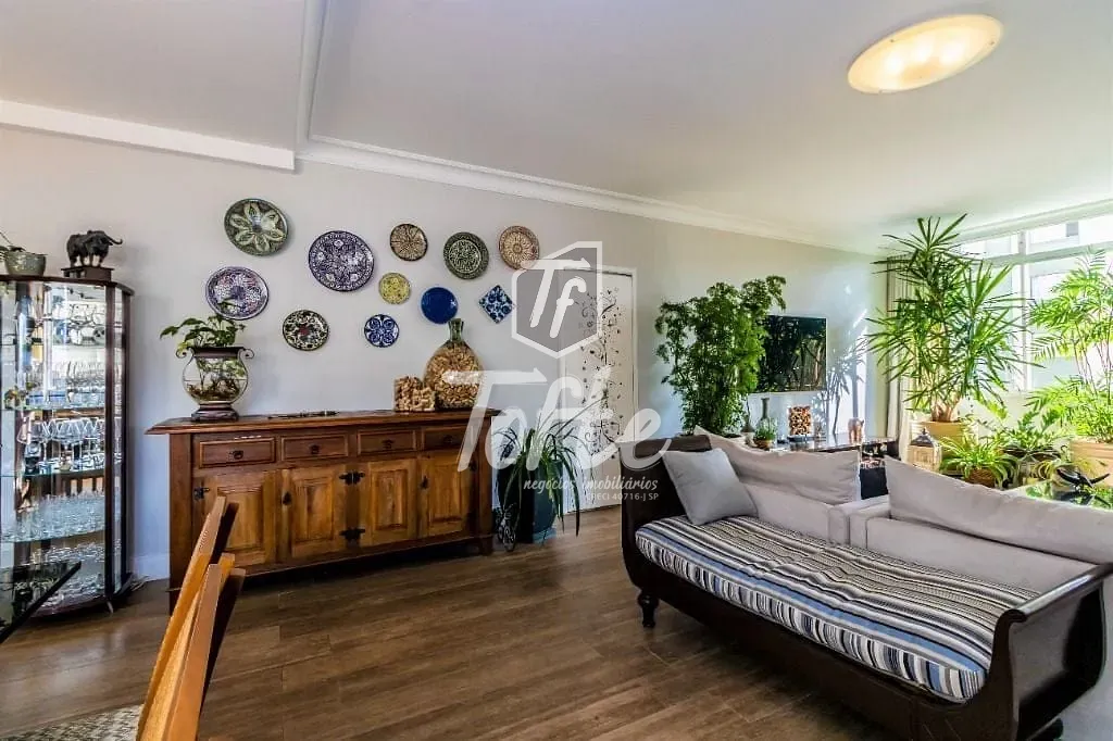 Apartamento, 3 quartos, 220 m² - Foto 3