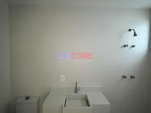Apartamento 3 quartos e 4 banheiros, à venda, no bairro Nossa Senhora da Vitória em Ilhéus