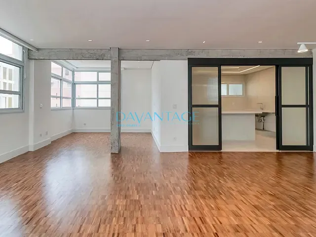 Apartamento com 214m² 3 quartos e 5 banheiros, à venda, no bairro Cerqueira César em São Paulo