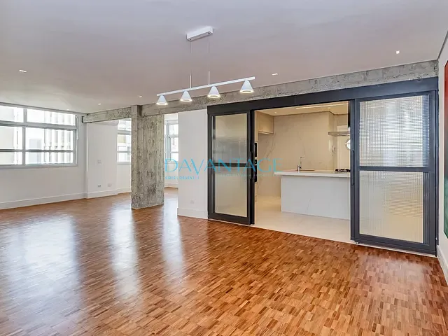 Apartamento com 214m² 3 quartos e 5 banheiros, à venda, no bairro Cerqueira César em São Paulo