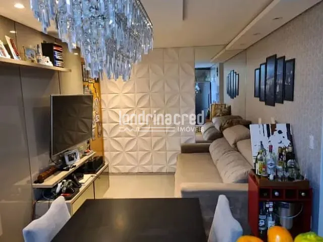 Apartamento 2 quartos e 1 banheiro, à venda, no bairro Chácara Manella em Cambé