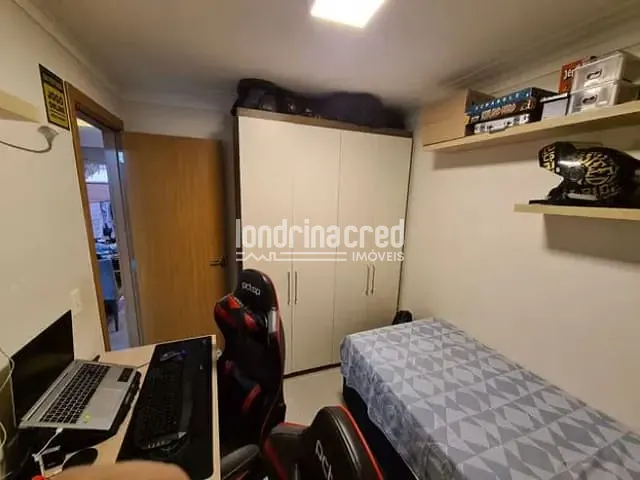 Apartamento 2 quartos e 1 banheiro, à venda, no bairro Chácara Manella em Cambé