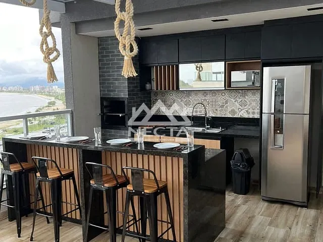 Apartamento com 204m² 4 quartos e 3 banheiros, à venda, no bairro Sumaré em Caraguatatuba