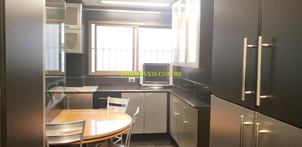 Apartamento, 4 quartos, 189 m² - Foto 13
