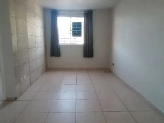 Apartamento 2 quartos e 1 banheiro, para alugar, no bairro Cachoeira em Curitiba